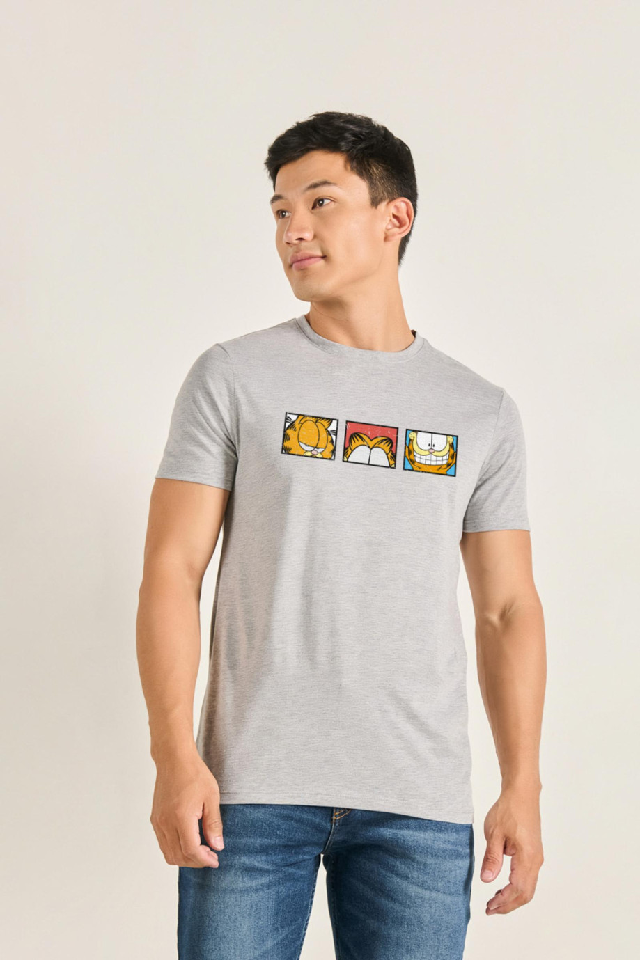 Camiseta unicolor de Garfield con cuello redondo