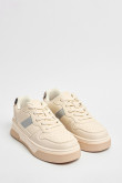 Tenis casuales cremas claros con diseño animal print