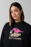 Buzo negro crop top con estampado de Los Picapiedra