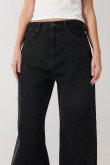 Jean tiro medio baggy gris intenso con bota ancha