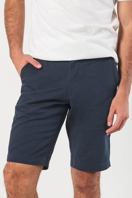 Bermuda en dril unicolor ajustada con tiro bajo y bolsillos