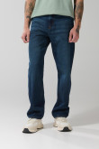 Jean azul oscuro baggy con bota ancha y tiro medio