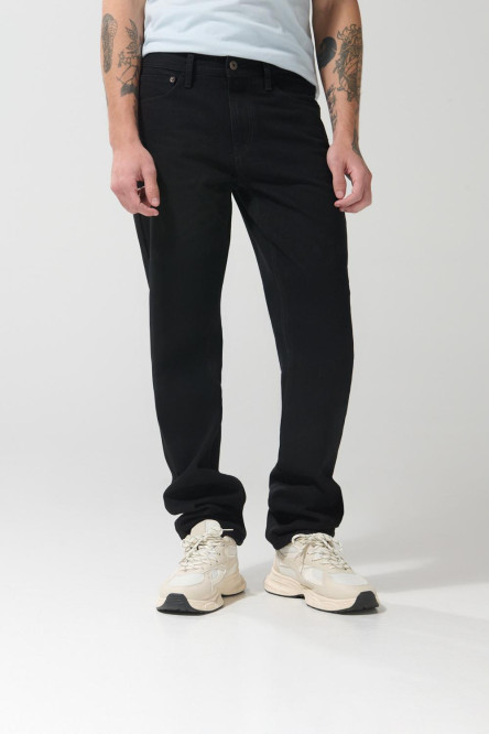 Jean 90´S bota recta negro con tiro bajo y bolsillos