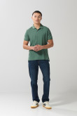 Camiseta unicolor tipo polo manga corta con botones
