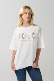 Camiseta crema clara oversize manga corta con arte de AC/DC