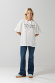 Camiseta crema clara oversize manga corta con arte de AC/DC