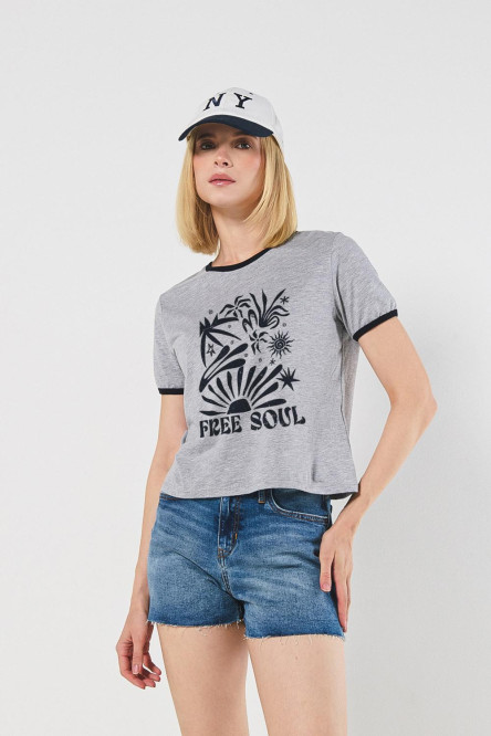 Camiseta unicolor manga corta con arte de playa y contrastes