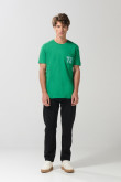 Camiseta college verde oscura manga corta con bolsillo