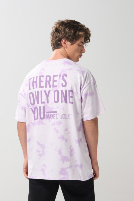 Camiseta lila tie dye oversize con textos y manga corta