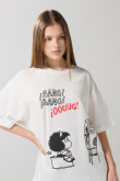 Camiseta oversize crema cuello redondo con arte de Mafalda