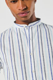 Camisa cuello nerú blanca con rayas en contraste