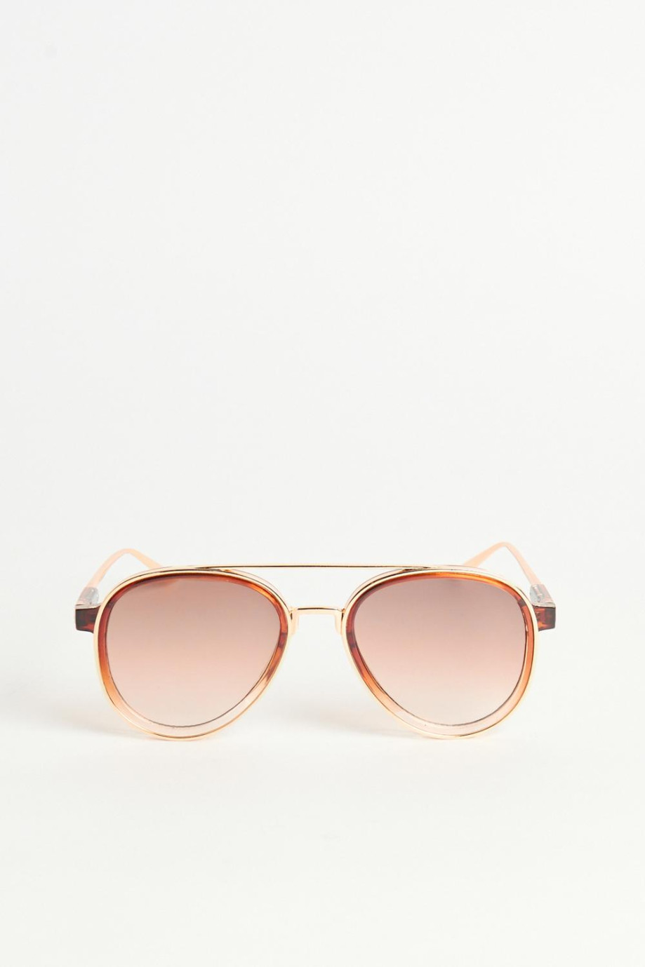 gafas de sol de marco piloto en color kaki, café y gris