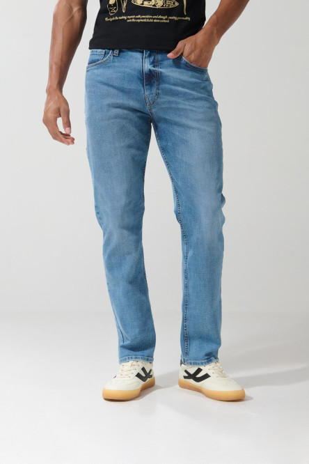 Jean straight leg bota recta azul claro azul con desgastes