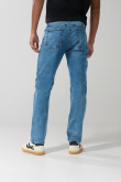 Jean straight leg bota recta azul claro azul con desgastes