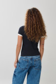 Camiseta azul intensa college con contrastes y manga corta