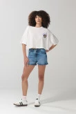 Camiseta crop top oversize crema clara de Mafalda