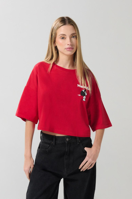 Camiseta oversize roja oscura crop top de Mafalda