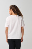 Camiseta unicolor cuello redondo con diseño de playa