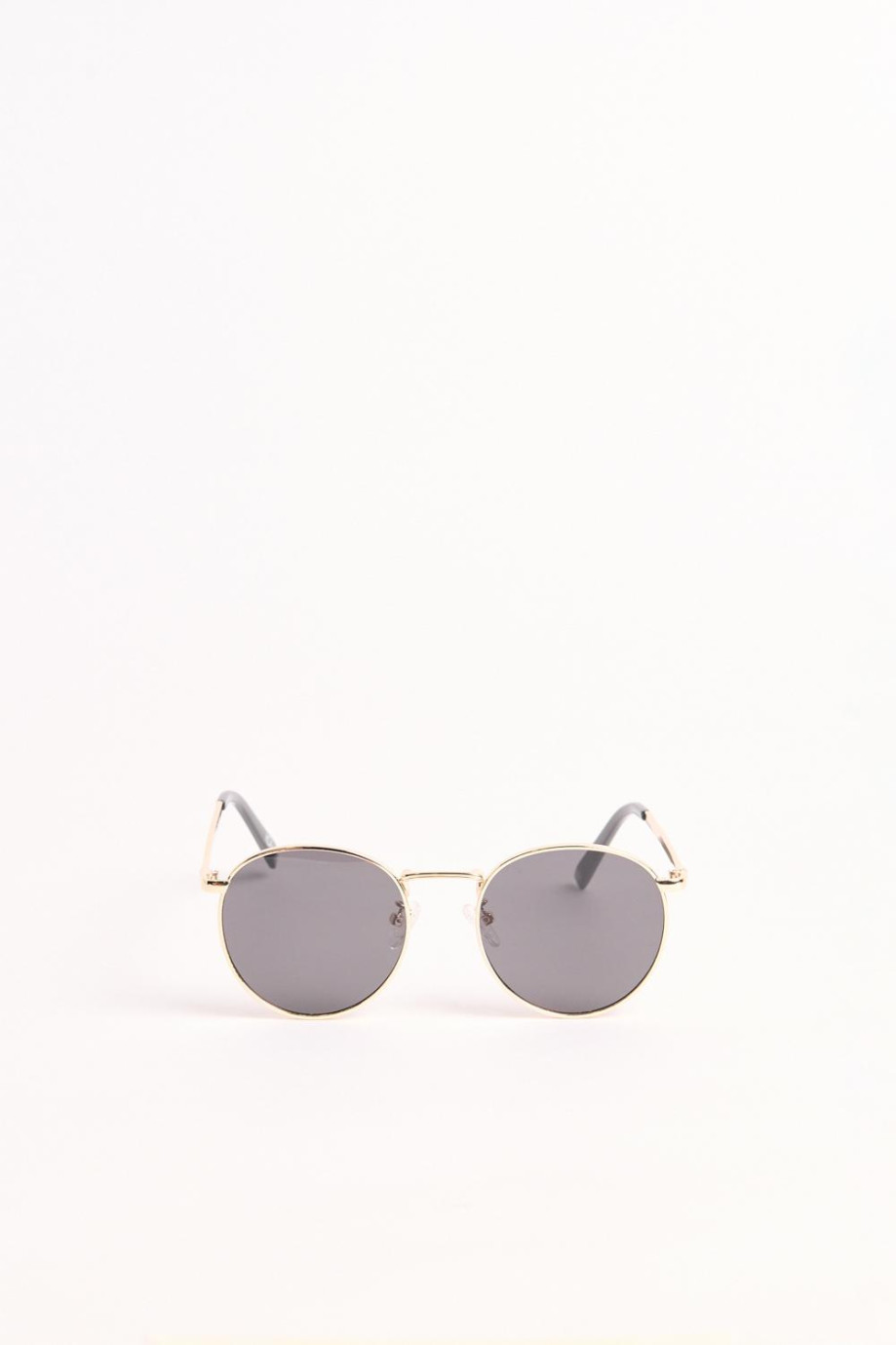 Gafas de sol de marco metálico dorado y lente negro o rosado