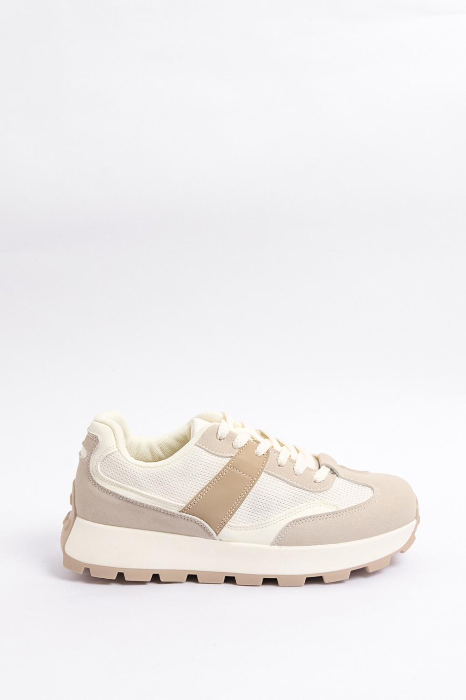 Tenis chunky para mujer en color kaki con plataforma