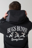 Buzo con capota negro y arte de Looney Tunes