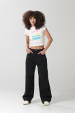 Jean tiro medio baggy gris con bota ancha y bolsillos