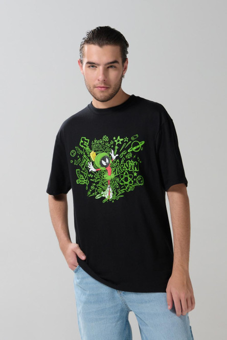 Camiseta negra con arte de Looney Tunes y manga corta
