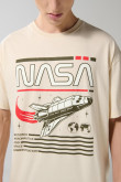 Camiseta oversize kaki clara de NASA con cuello redondo