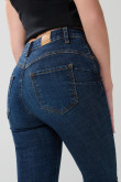 Jean push up tiro alto azul oscuro con realce y bolsillos