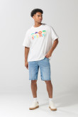 Camiseta crema manga corta con diseño de South Park