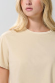 Camiseta unicolor crop top cuello redondo con manga corta