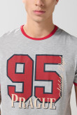 Camiseta gris college manga corta con contrastes rojos