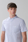 Camisa en algodón crema clara a rayas con manga corta