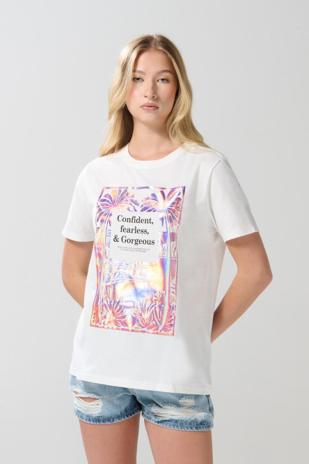 Camiseta crema manga corta con arte brillante de playa