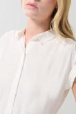 Blusa manga corta unicolor con hombro rodado y aberturas