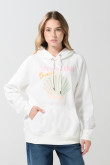Buzo crema oversize con capota y diseño de playa