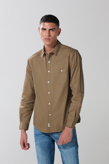 Camisa unicolor en algodón manga larga con bolsillo