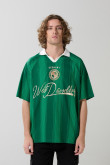 Camiseta verde oscura oversize college con cuello polo