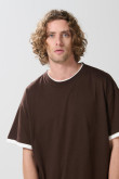 Camiseta unicolor manga corta con contrastes oversize