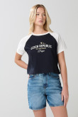 Short azul claro en jean con súper tiro alto y bolsillos