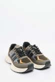 Tenis de plataforma verdes oscuros con cortes en contraste