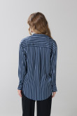 Blusa en satín a rayas unicolor con manga larga