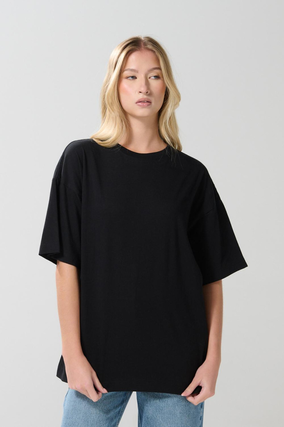 Camiseta oversize unicolor manga corta en algodón