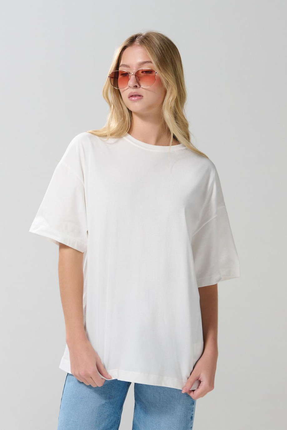 Camiseta oversize unicolor manga corta en algodón