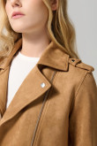 Chaqueta unicolor tipo biker con solapas amplias