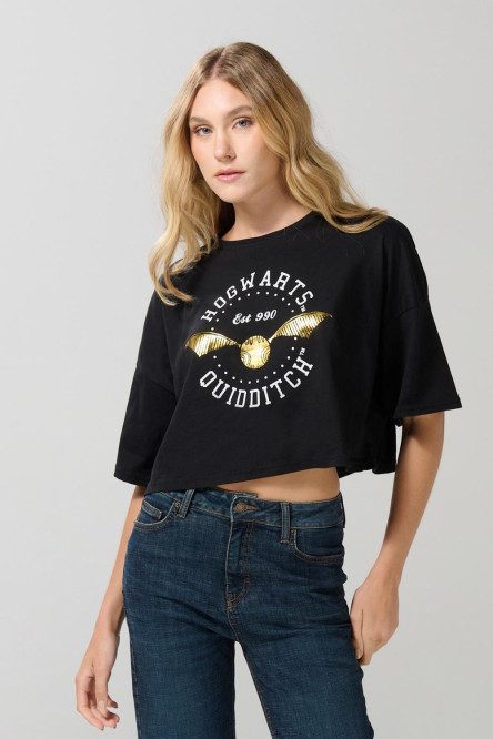Camiseta negra oversize crop top con arte de Harry Potter