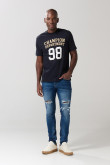 Camiseta college azul intensa con cuello redondo