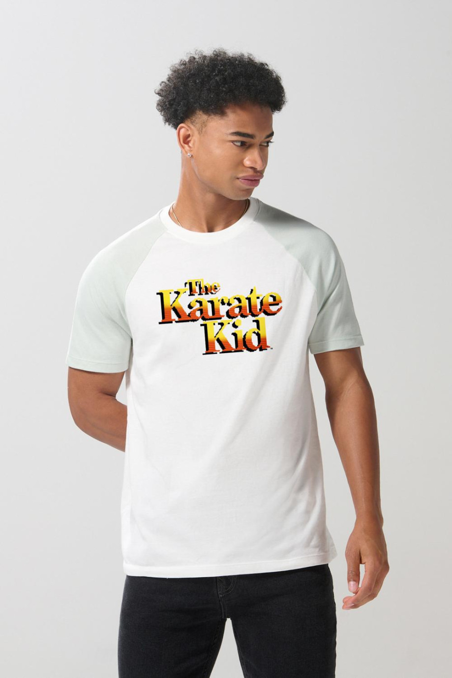 Camiseta unicolor manga ranglan corta de Karate Kid