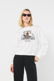 Sueter cuello redondo con estampado de Osos escandalosos.