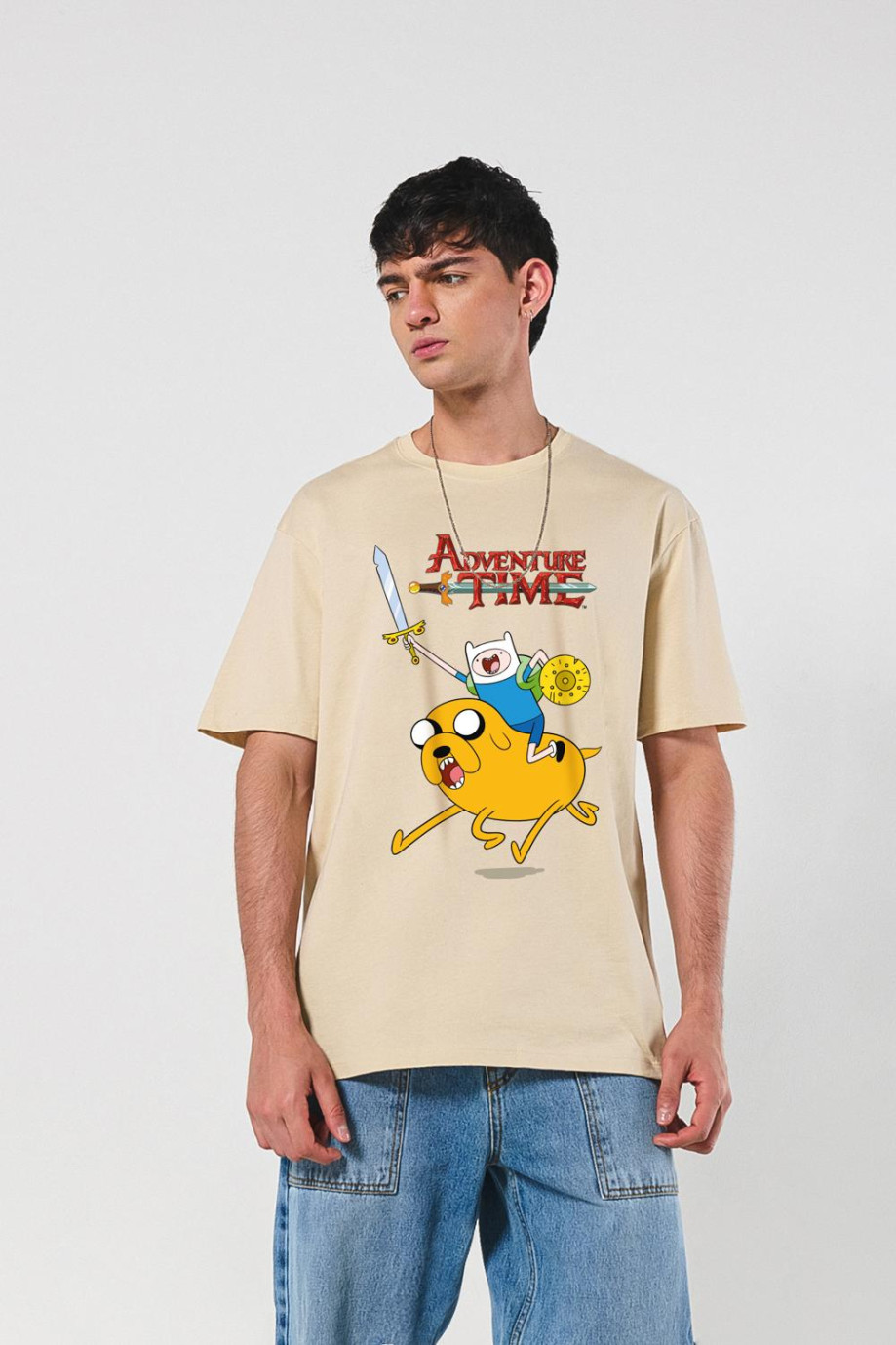 Camiseta oversize manga corta de Hora de aventura
